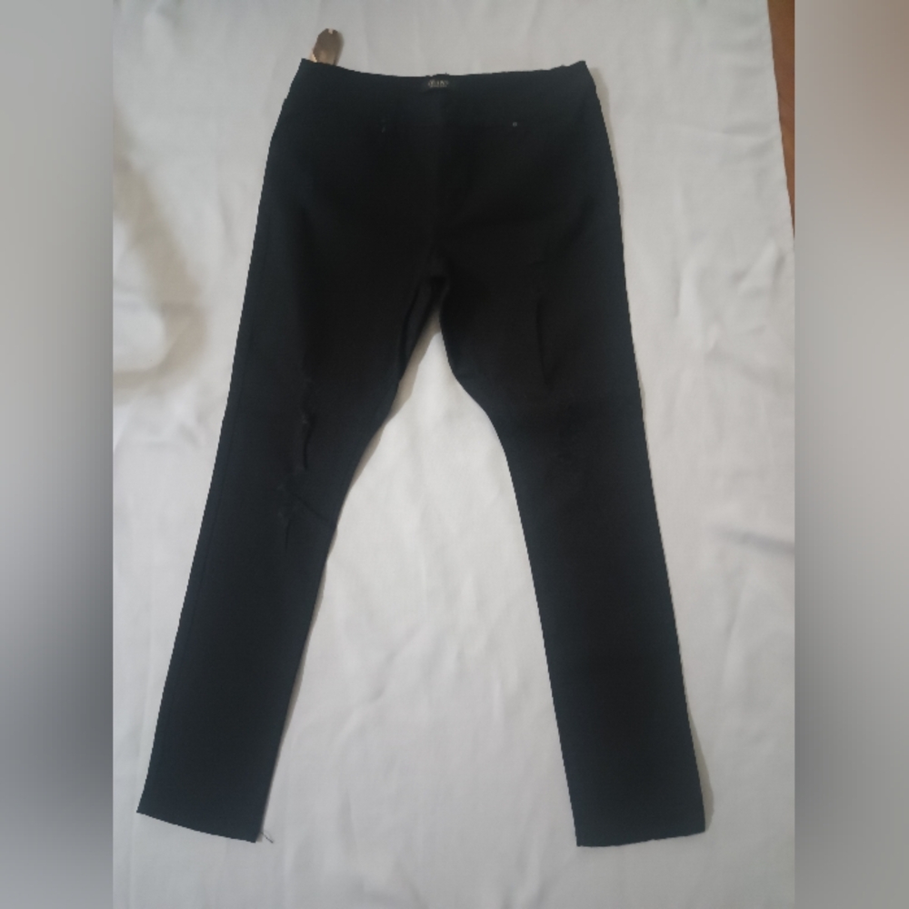 Black Skinny Pants